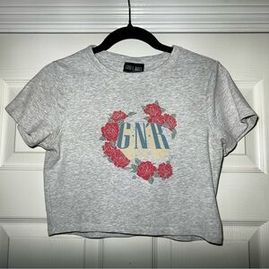 Women’s Guns and Roses Micro Tee Medium